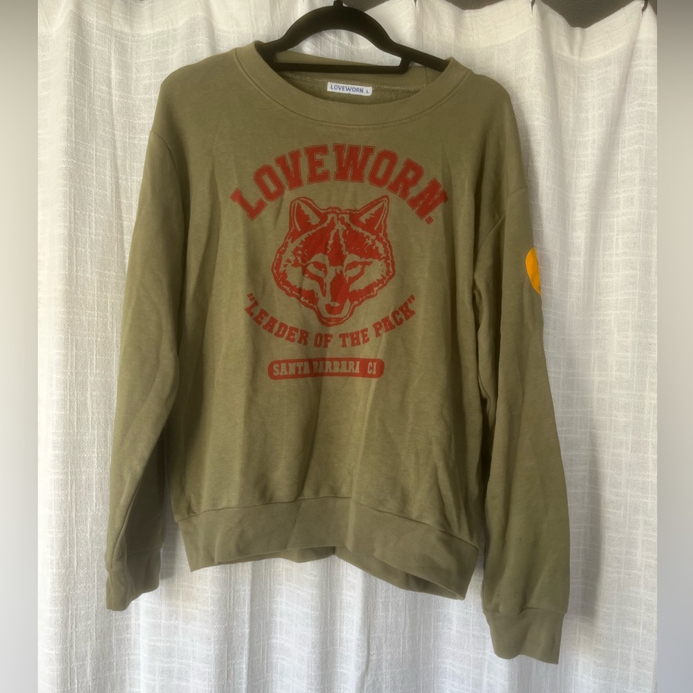 Vintage inspired Loveworn Sweatshirt!